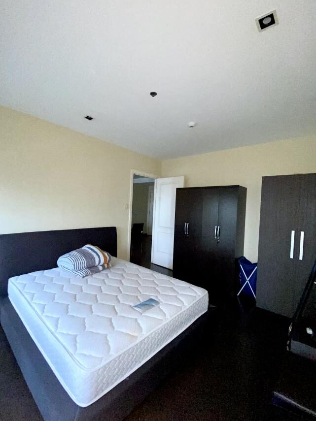 THE GRAMERCY RESIDENCES