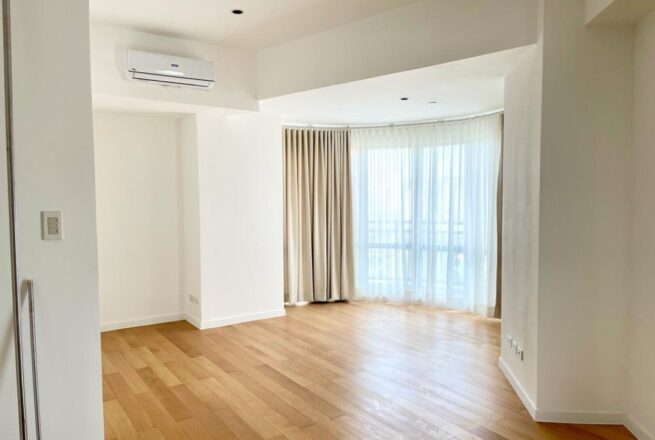 ACQUA PRIVATE RESIDENCES