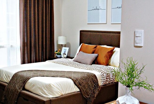 81 NEWPORT BOULEVARD