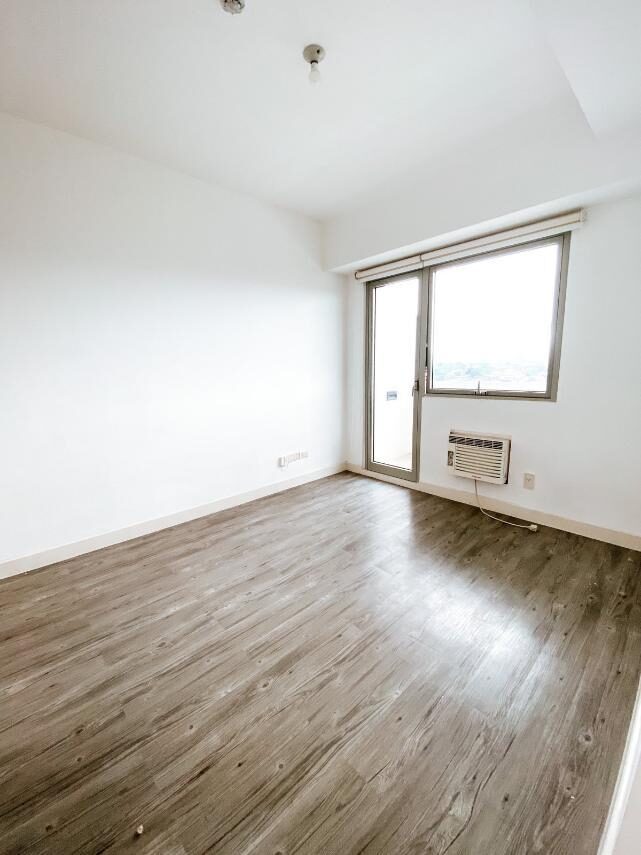 THE RESIDENCES AT COMMONWEALTH BY CENTURY