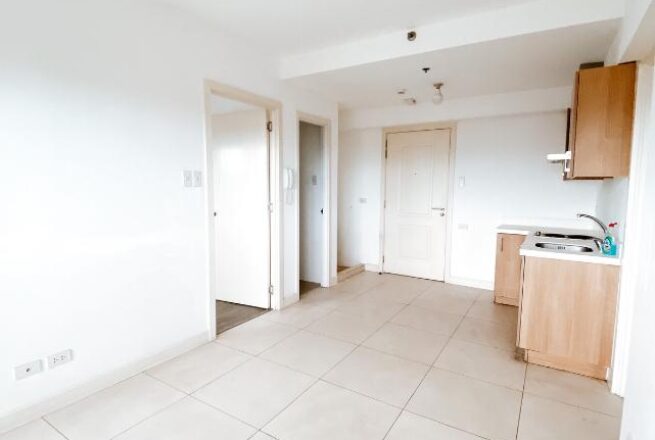 THE RESIDENCES AT COMMONWEALTH BY CENTURY