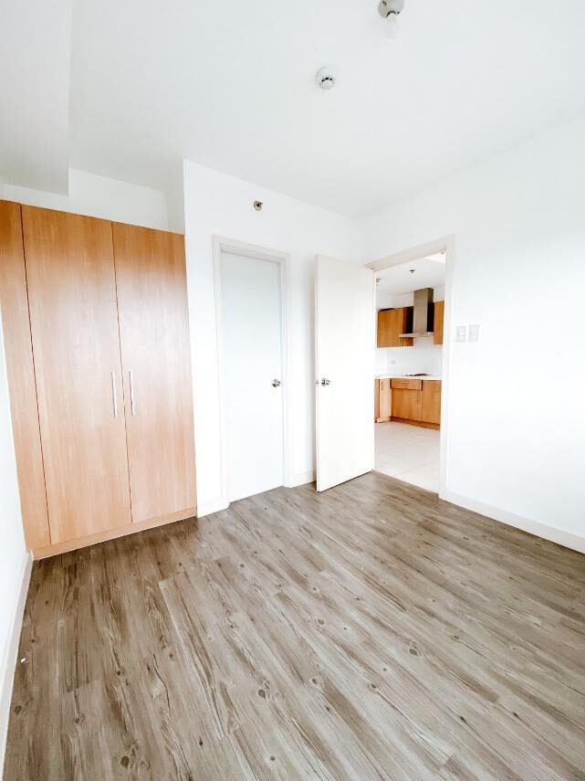 THE RESIDENCES AT COMMONWEALTH BY CENTURY