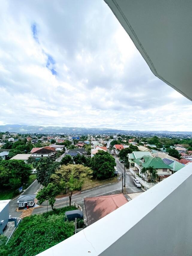 THE RESIDENCES AT COMMONWEALTH BY CENTURY