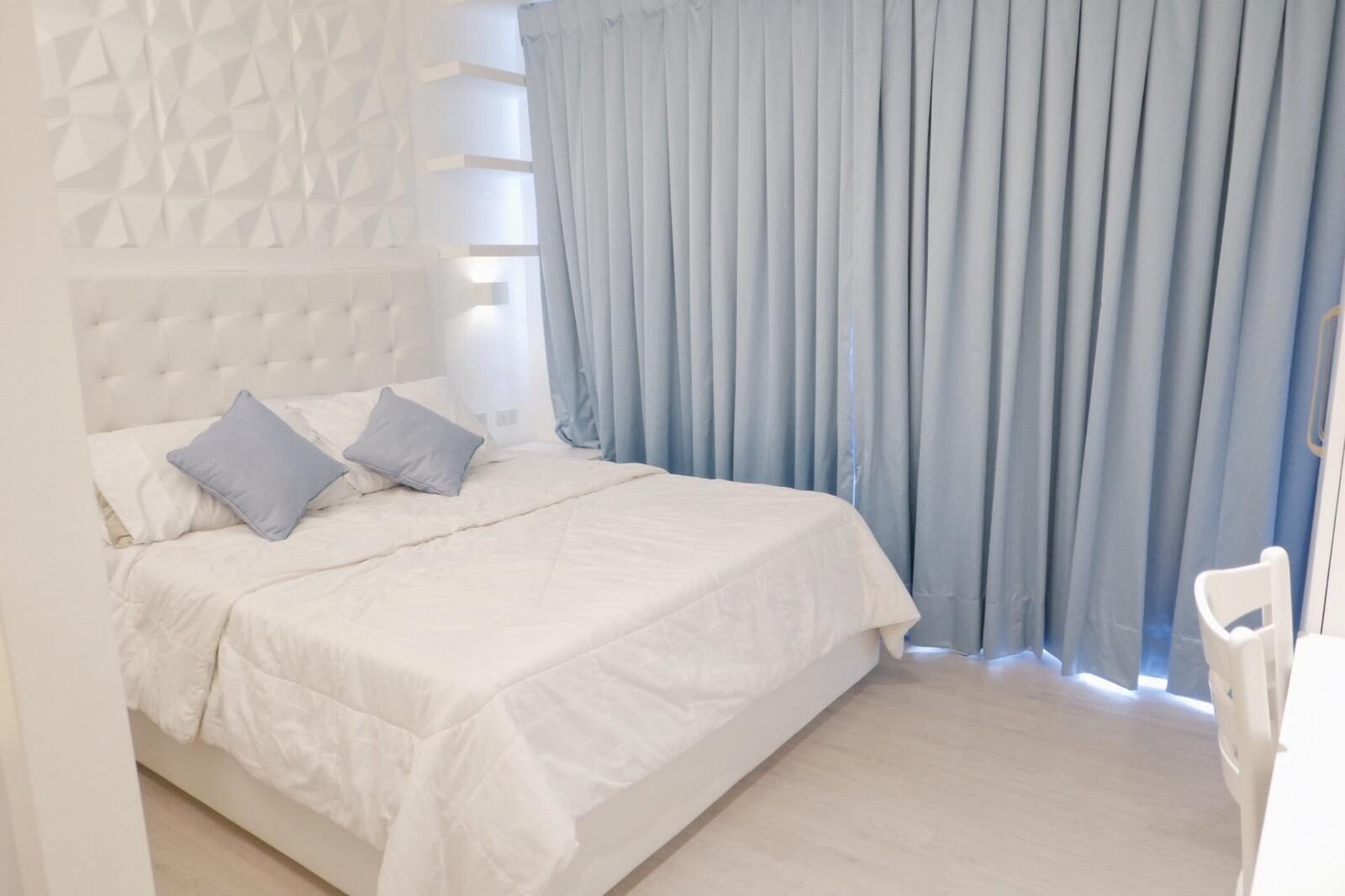 THE GRAMERCY RESIDENCES