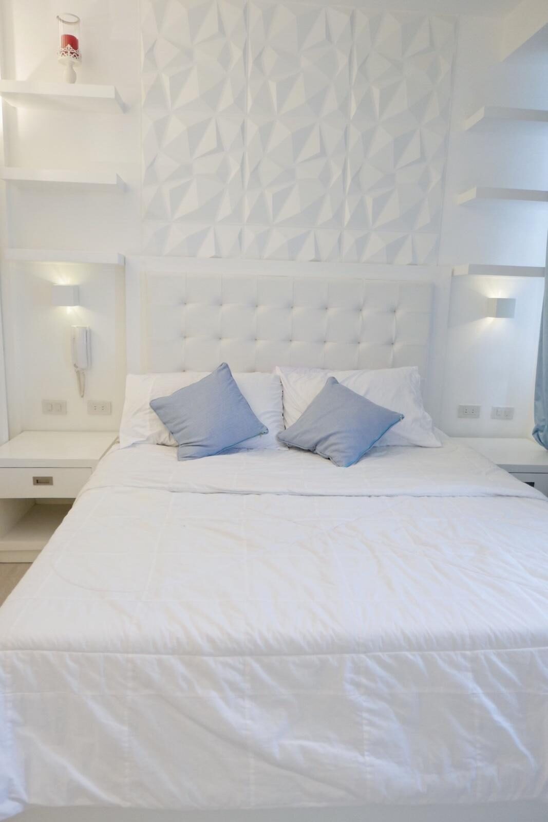 THE GRAMERCY RESIDENCES