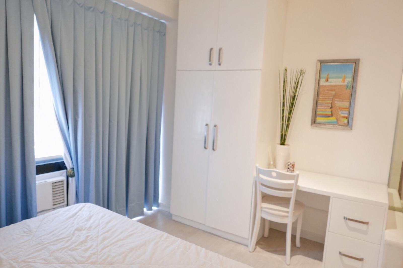 THE GRAMERCY RESIDENCES