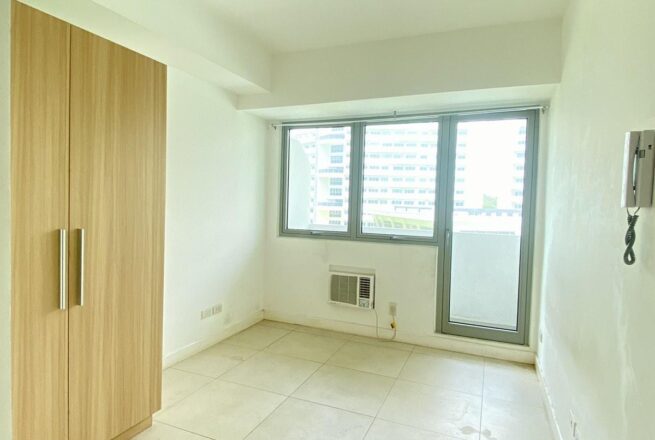 THE RESIDENCES AT COMMONWEALTH BY CENTURY