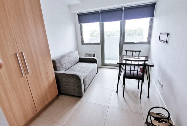 THE RESIDENCES AT COMMONWEALTH BY CENTURY