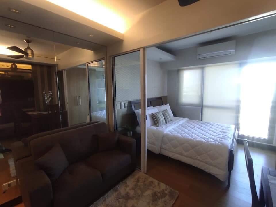 ACQUA PRIVATE RESIDENCES