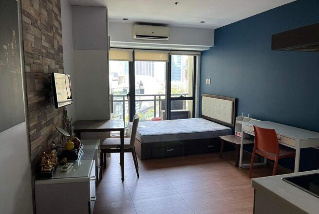 KNIGHTSBRIDGE RESIDENCES